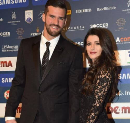 Natalia Loewe with her husband Alisson Becker.